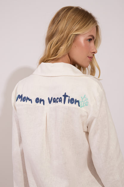 Mom on Vacation Linen Shirt