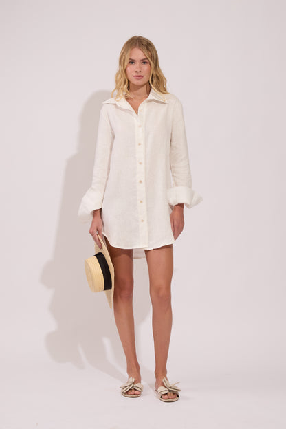 Mom on Vacation Linen Shirt
