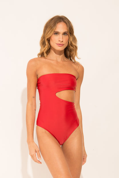 One Piece Nicole Marinaio